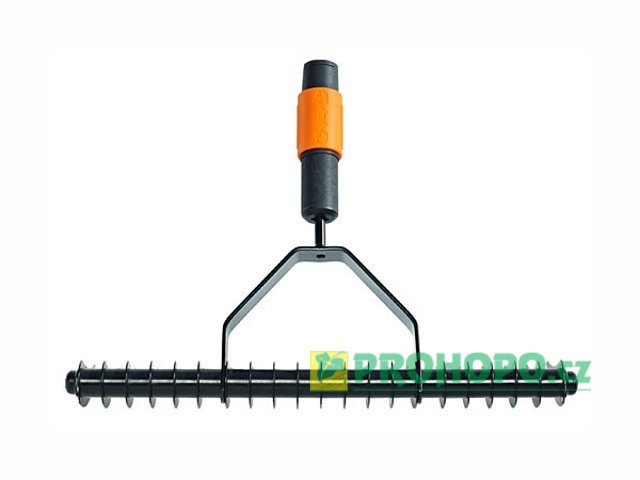Hrábě Fiskars 135513 provzdušňovací QuikFit™